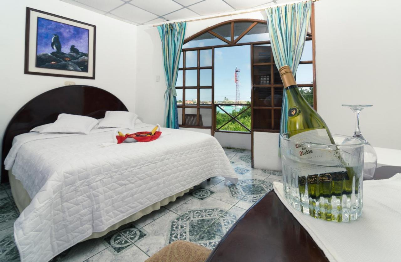 Grand Hotel Leon Marino Galapagos Пуерто Айора Екстериор снимка