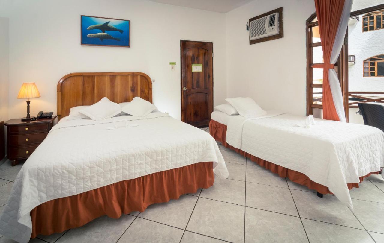 Grand Hotel Leon Marino Galapagos Пуерто Айора Екстериор снимка